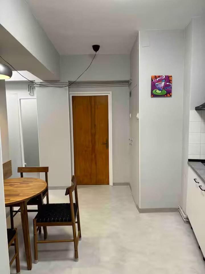 Double Studio near University Square 2 Balconies Apartment in Bucharest