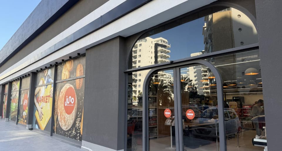 Supermarket/grocery shop