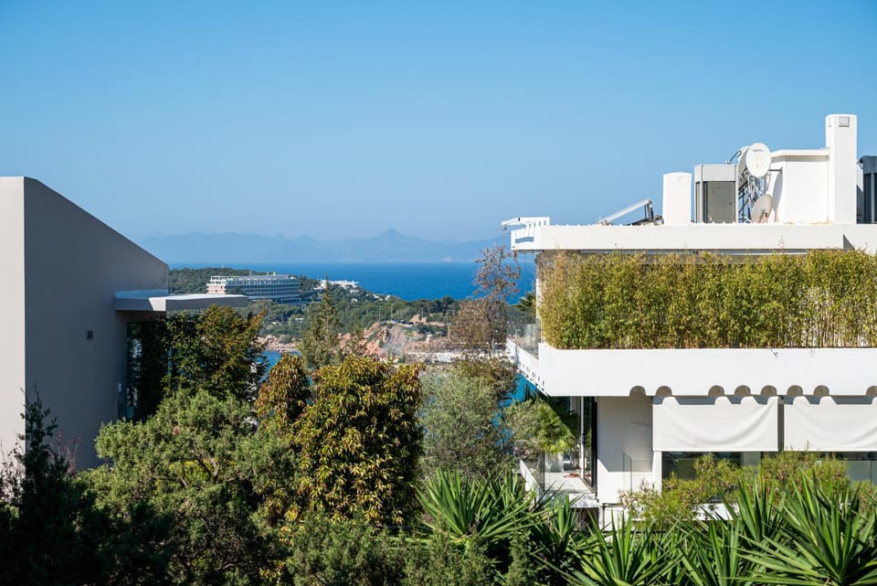 Τerpsichoris Sea View Apartment Apartment in Vouliagmeni