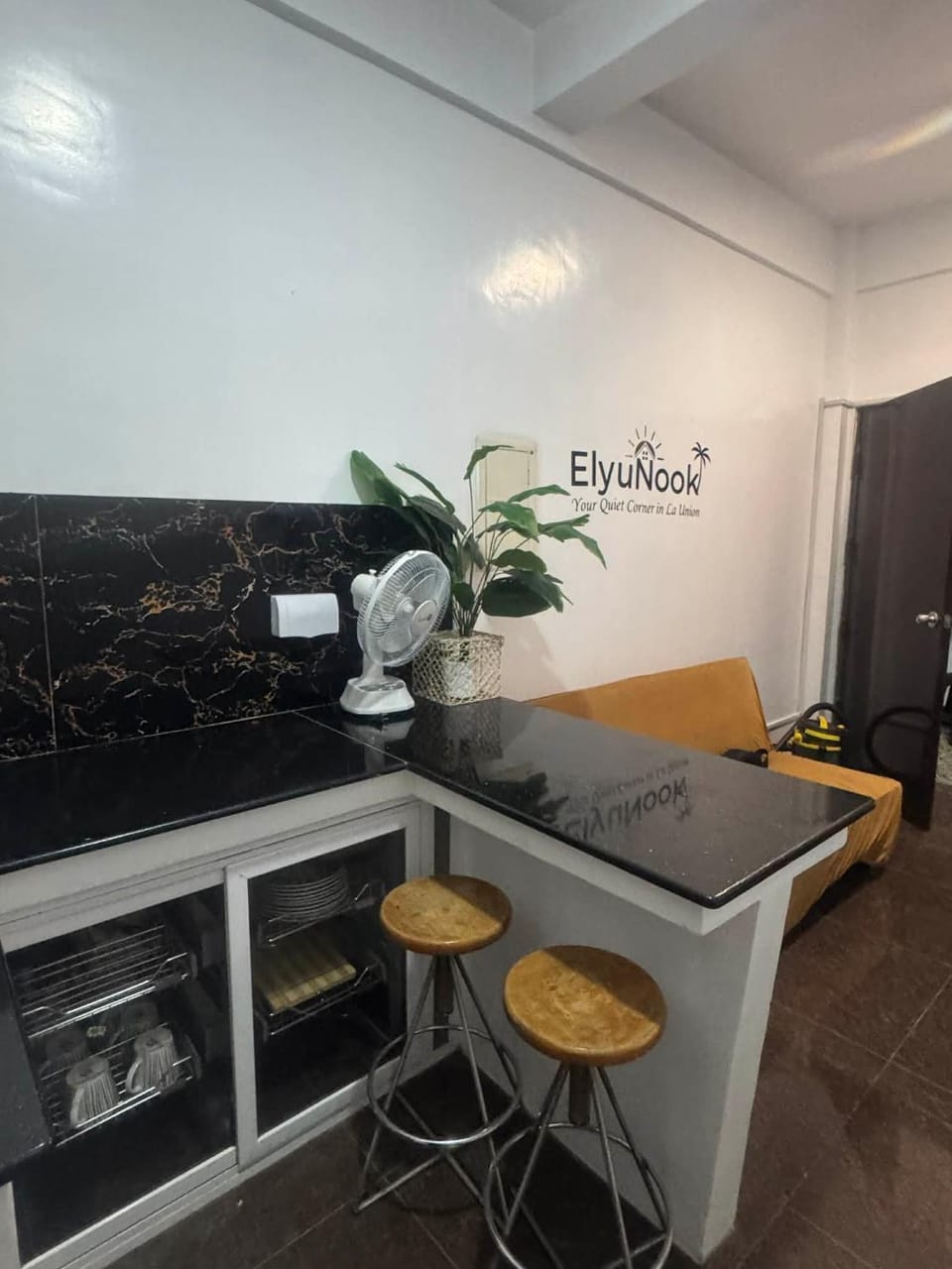 Kitchen or kitchenette