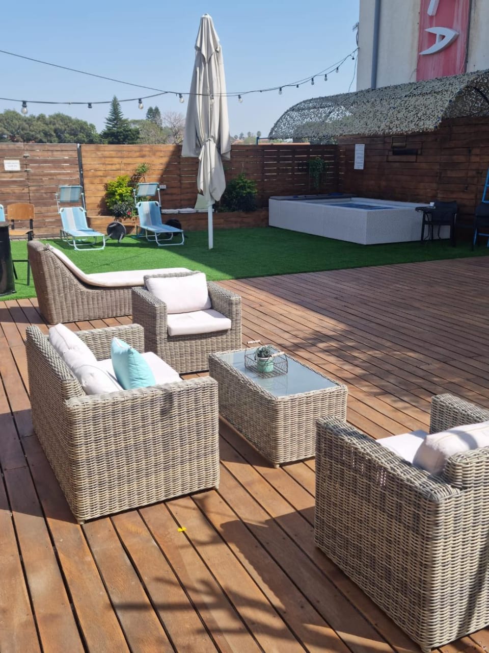 Balcony/Terrace, Swimming pool