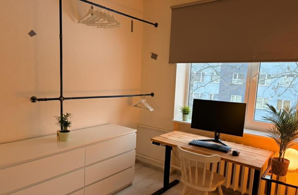Bedroom, wardrobe