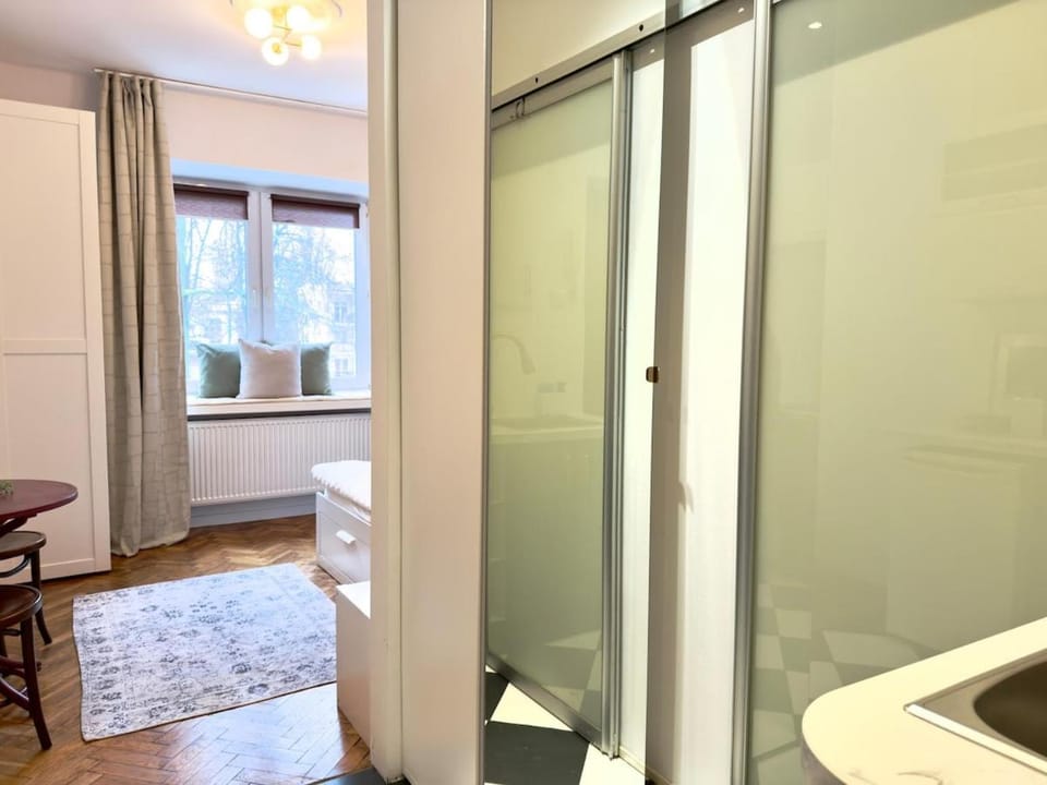 Premium Studio - Free Parking - Near Old Town Apartment in Krakow