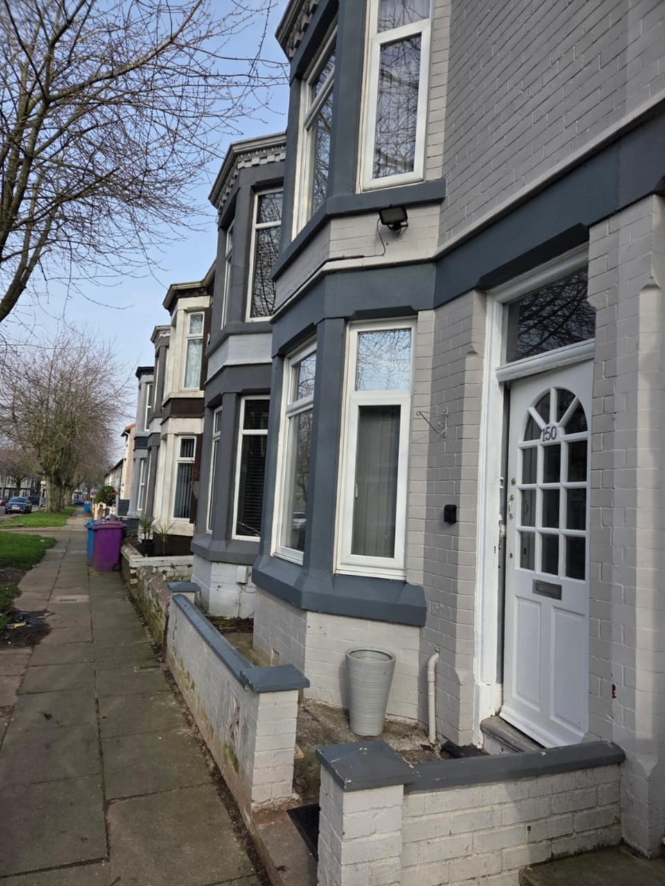 Property building, Street view