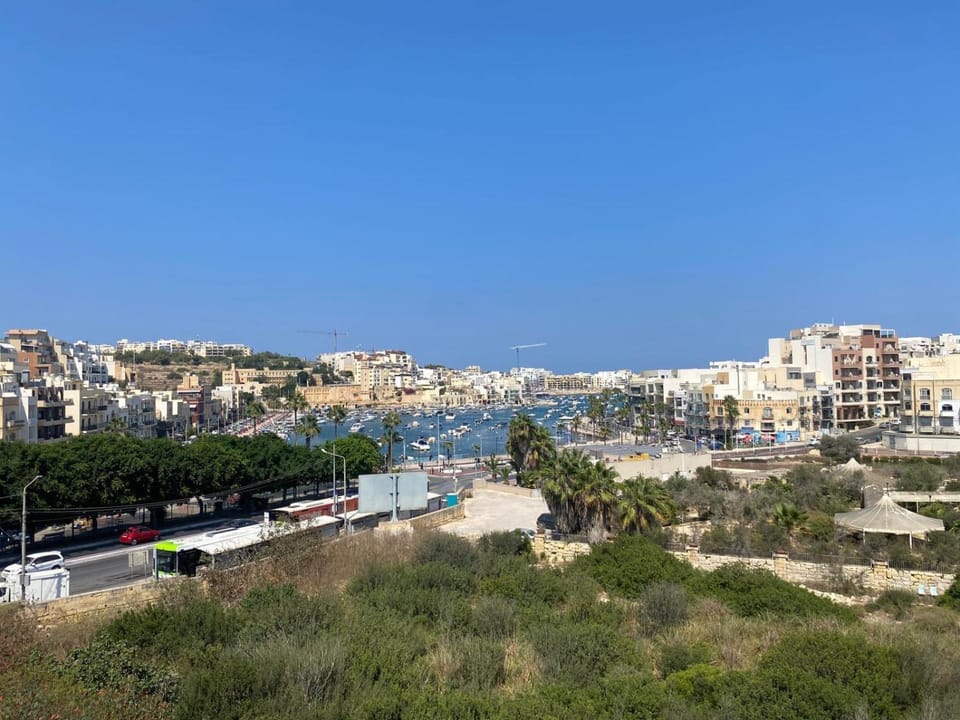 Day, Balcony/Terrace