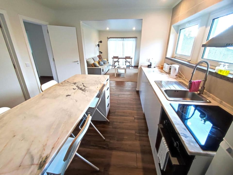 Cascais, Family retreat in a 2-bedroom apartment Apartment in Lisbon District