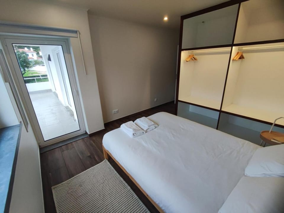 Cascais, Family retreat in a 2-bedroom apartment Apartment in Lisbon District