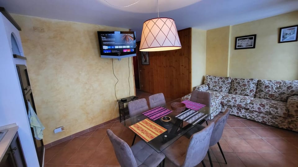 Beautiful 3-room apartment ski-in ski-out Cervinia Apartment in Breuil-Cervinia