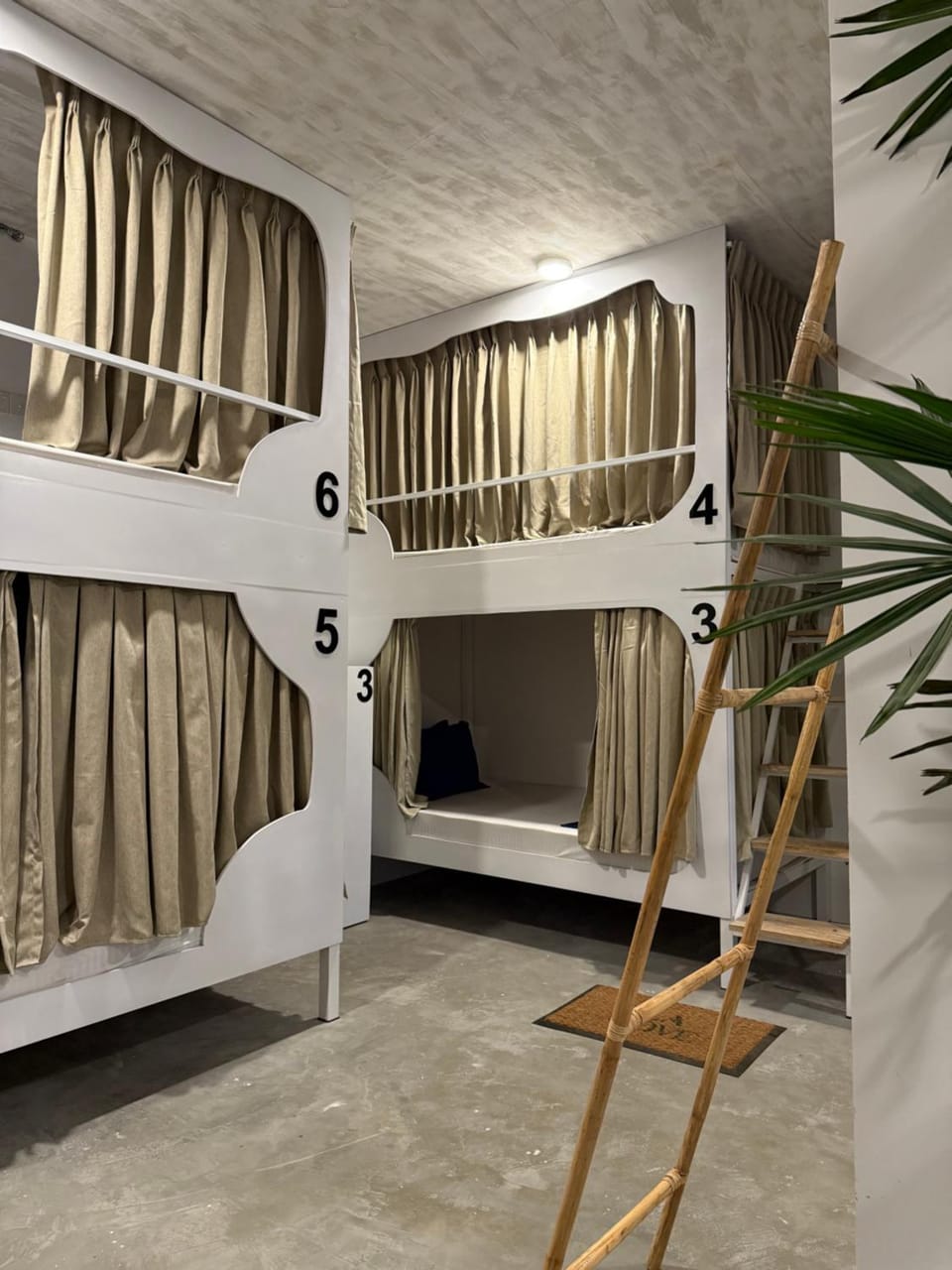 La Cove Hostel in Southern Province
