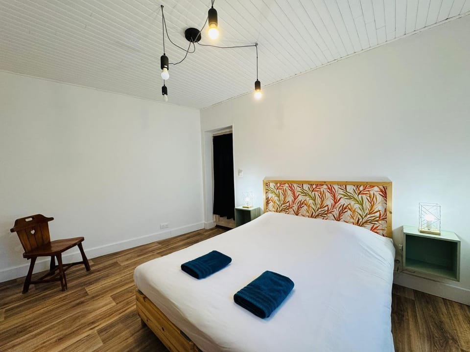 Le Velours - 5 pers - Spacieux - Parking Apartment in Pays de la Loire