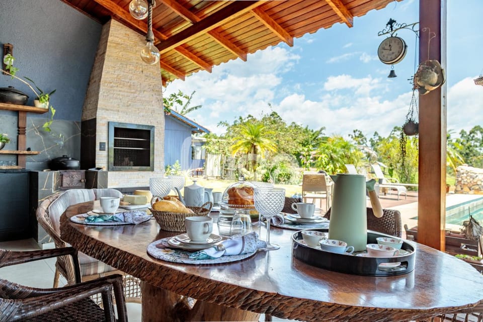LUGA Refuge with Pool | Comfort in Piçarras House in State of Santa Catarina