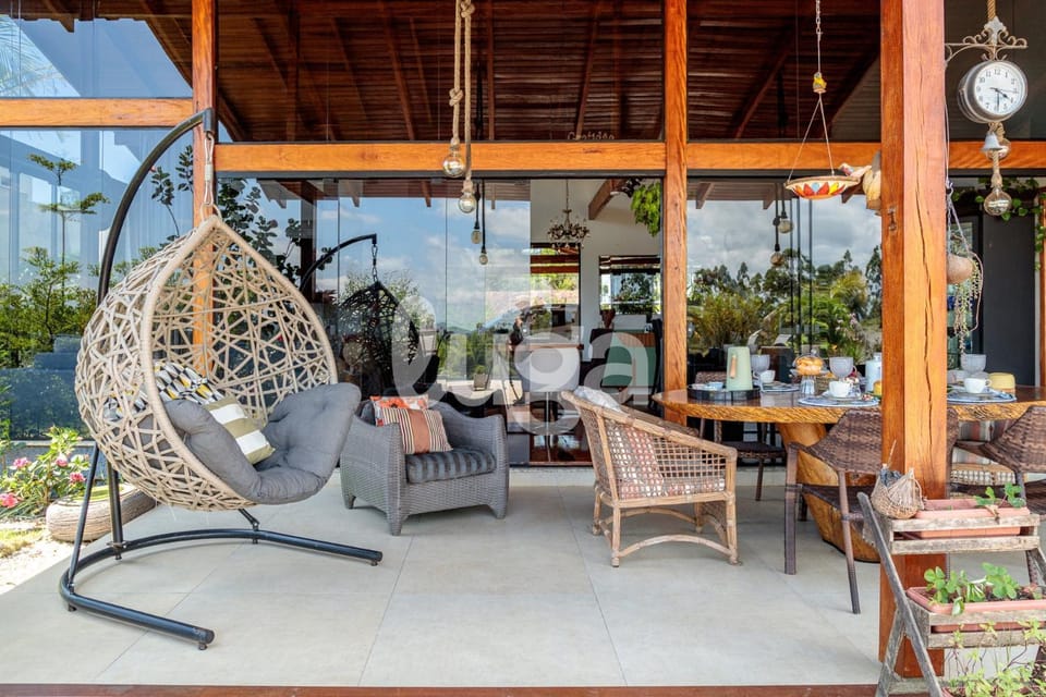 LUGA Refuge with Pool | Comfort in Piçarras House in State of Santa Catarina
