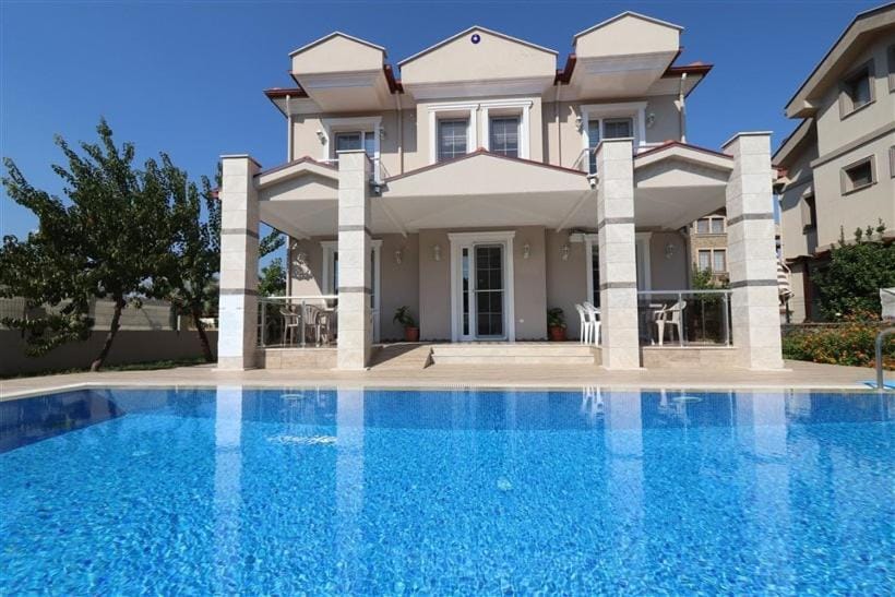 Pool view, Swimming pool, Swimming pool