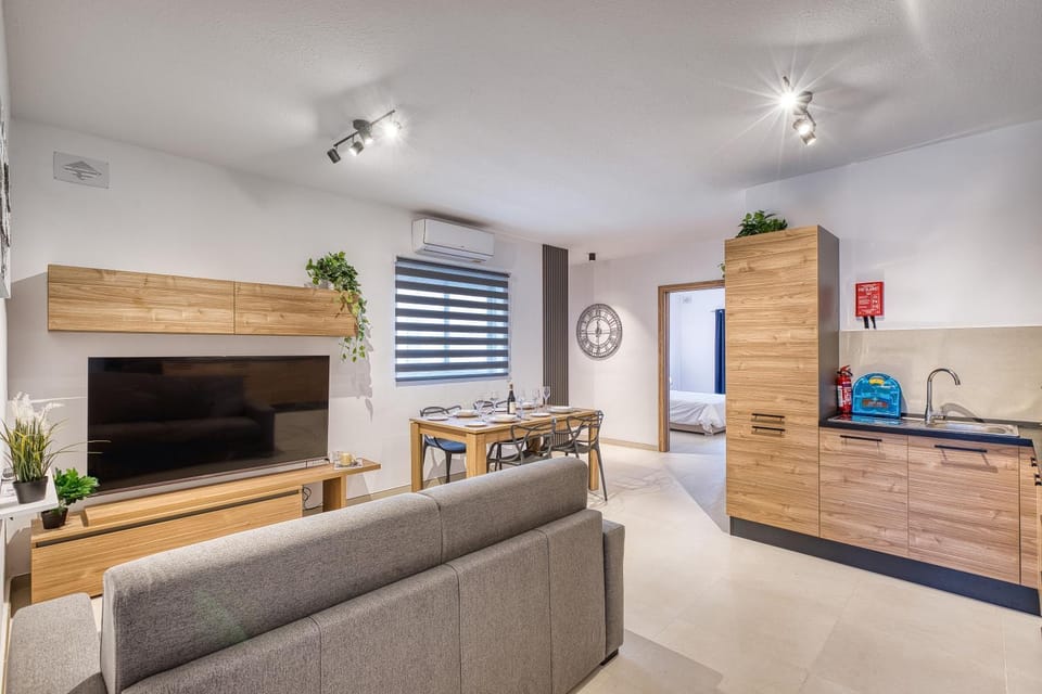 New central modern apartment in Balzan by SF Homes Apartment in Attard