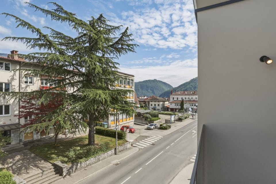 Mountain view, Street view