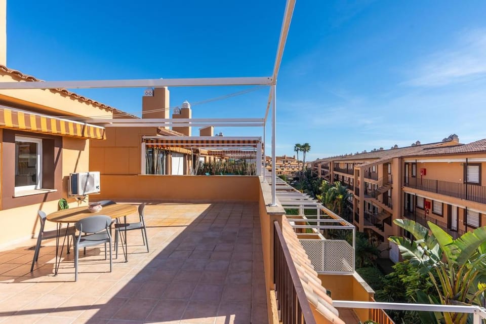 Apartment in Casares Costa, 50 mts from the beach Apartment in Costa del Sol