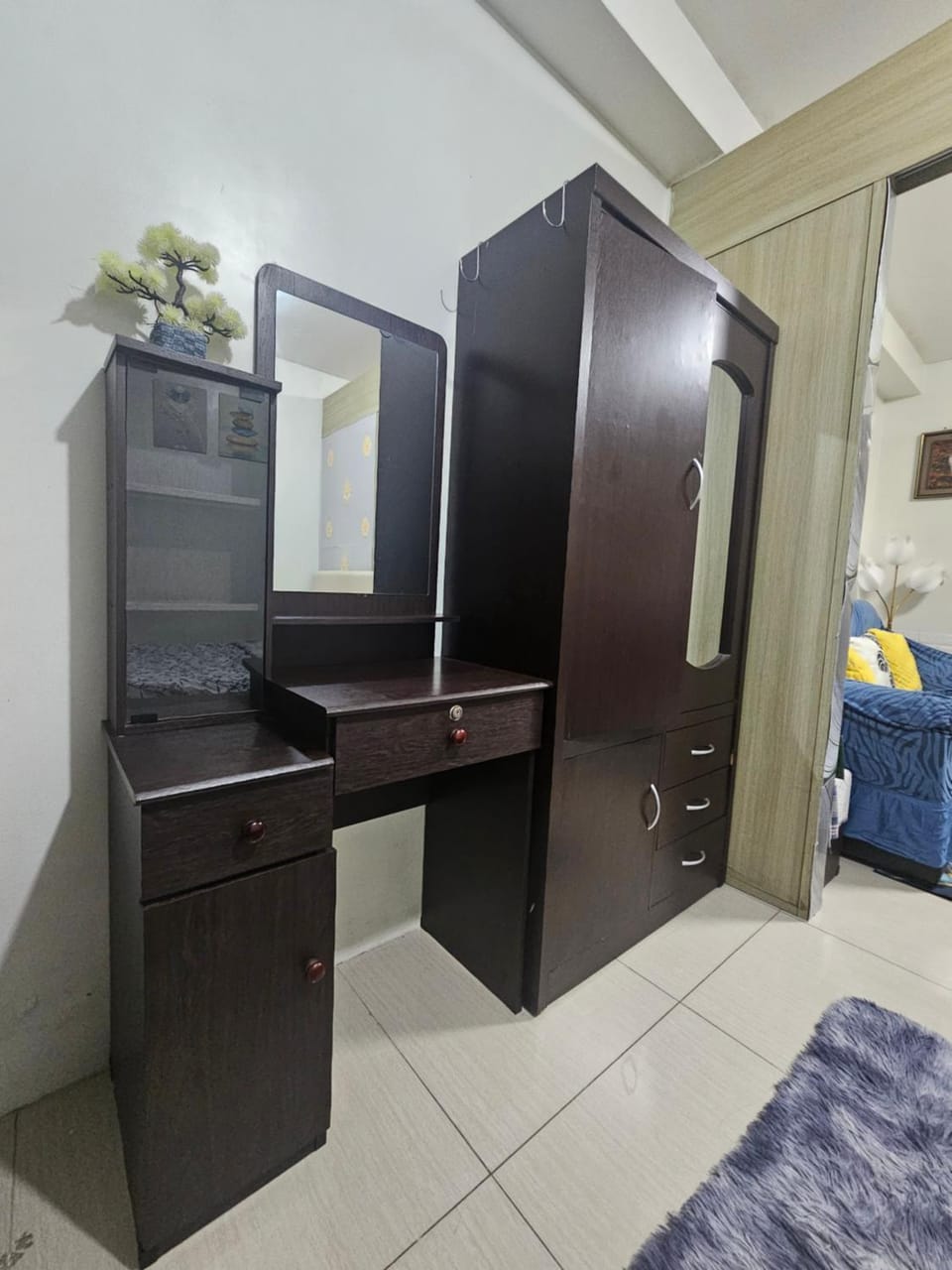 Bedroom, wardrobe