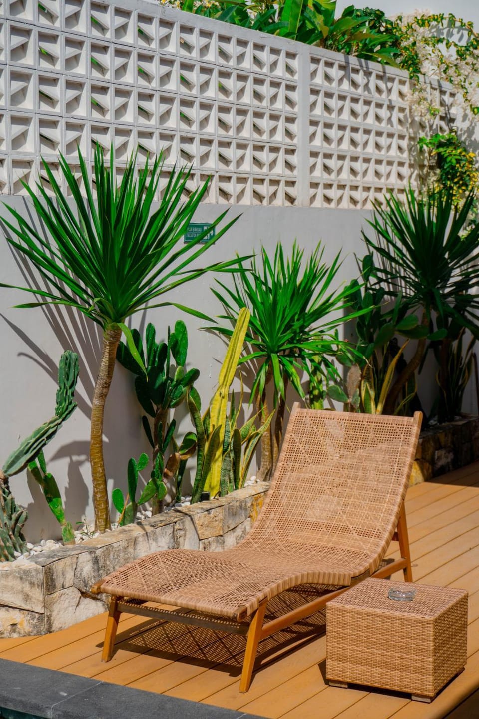 Natural landscape, View (from property/room), Garden view, Inner courtyard view