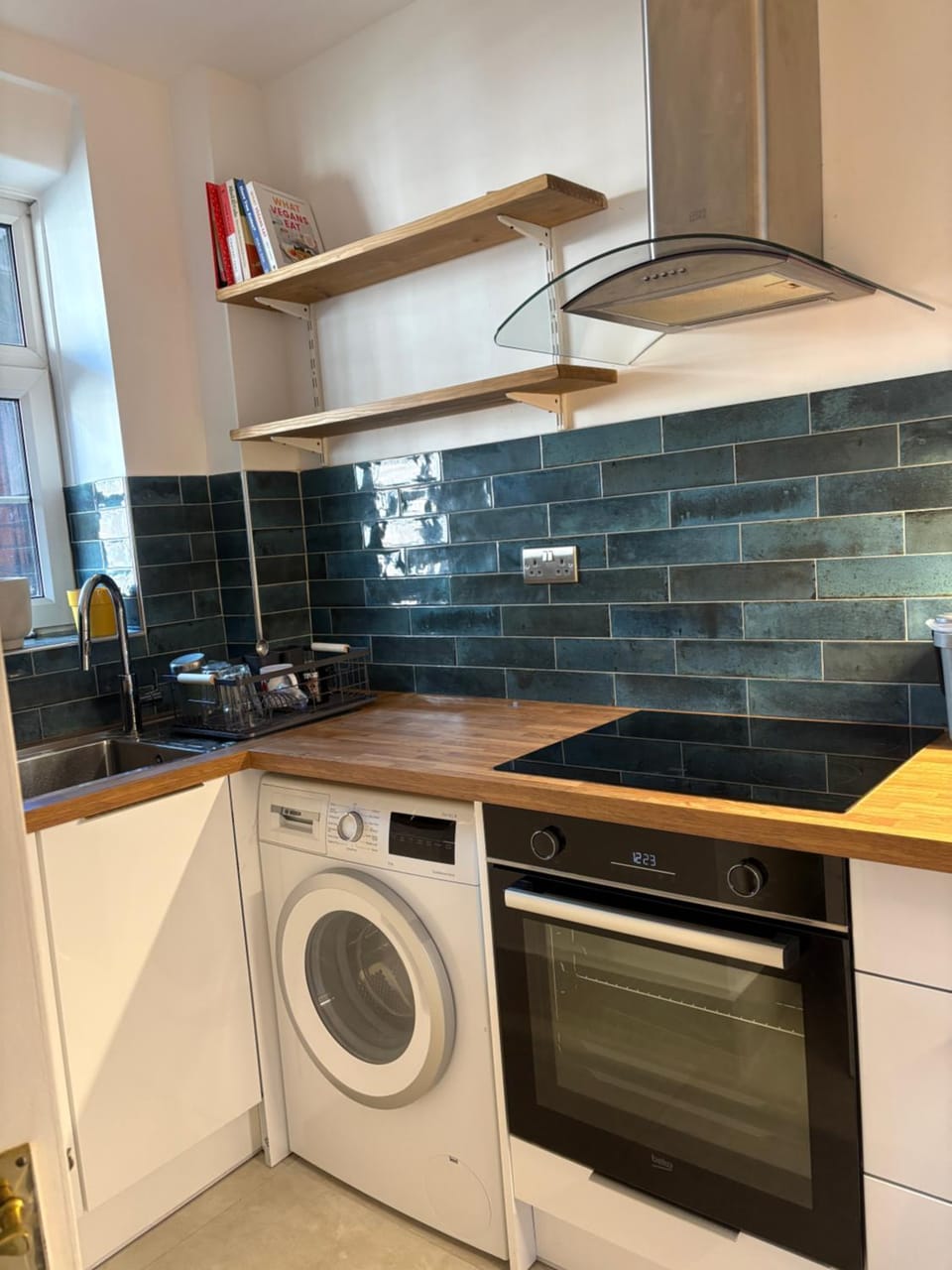 Lovely Flat in Elephant and Castle Apartment in London Borough of Southwark