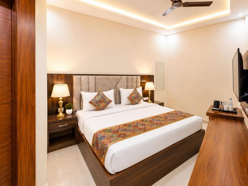 Hotel Urban Inn - The RK Hospitality Group Hotel in Uttar Pradesh