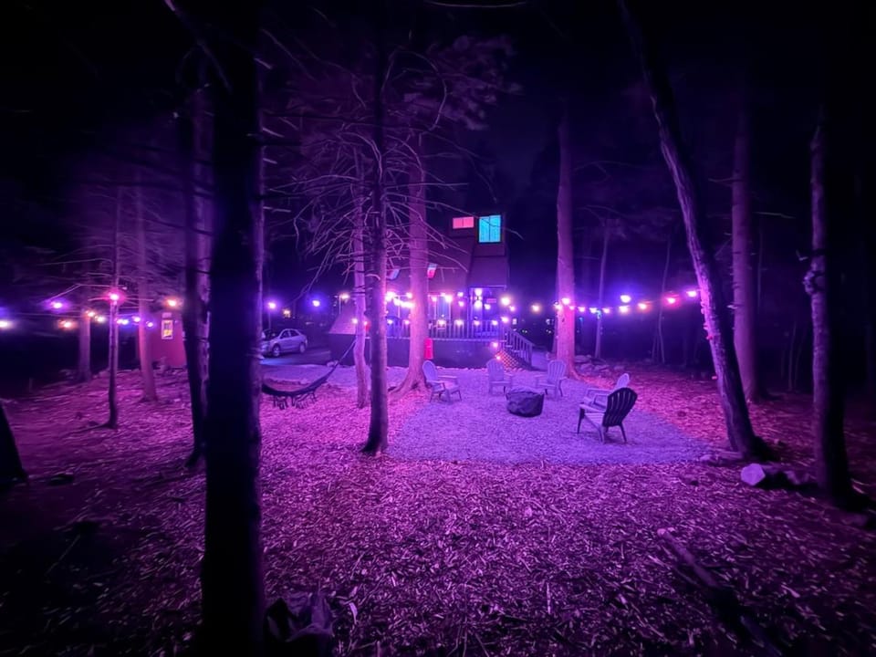 Deer Trails Retreat -Pocono Getaway Near Kalahari House in Coolbaugh Township