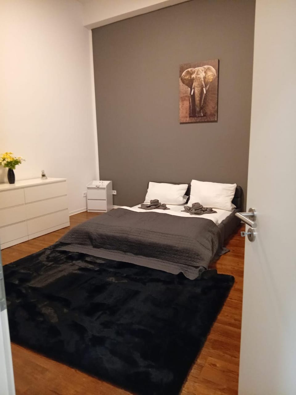 Urban loft with gallery & XXL sofa bed Apartment in Magdeburg