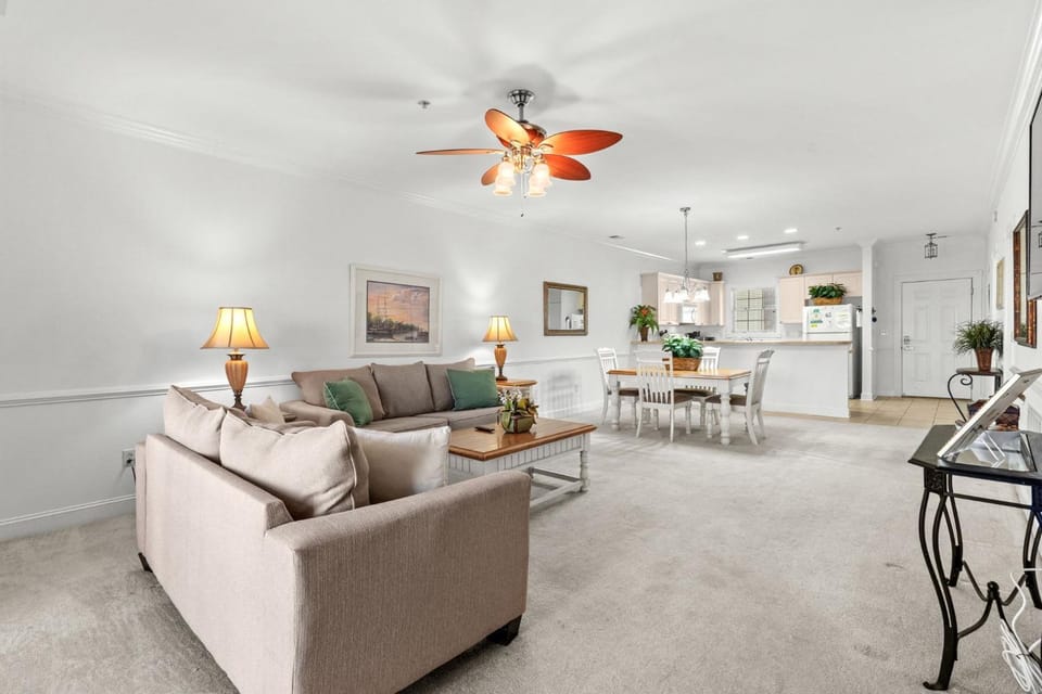 Magnolia Pointe 203 - Pond View House in Myrtle Beach