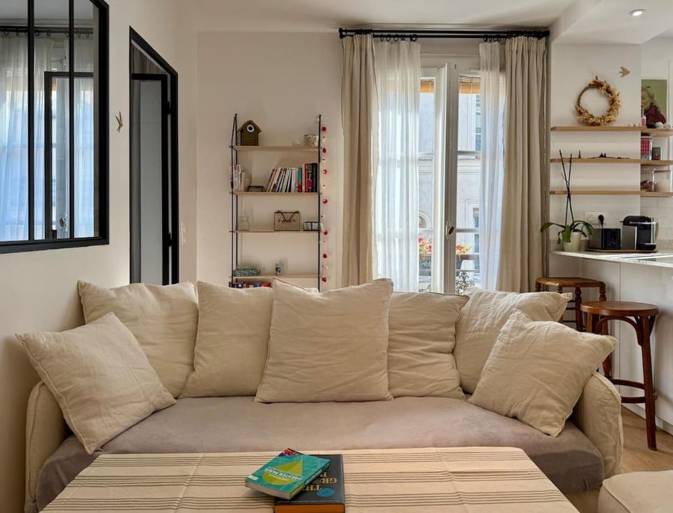 Cocon pour amoureux à Montmartre Apartment in Paris