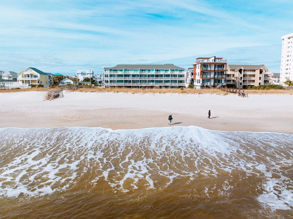 Property building, Day, People, Bird's eye view, Beach