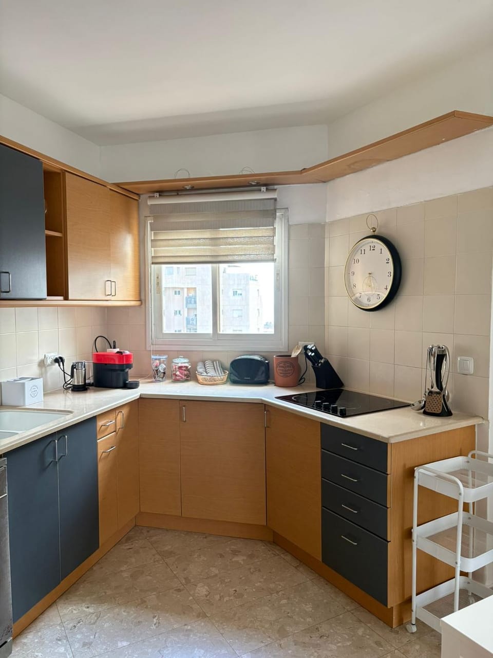 Tranquil Poleg Retreat by the Sea Apartment in Netanya