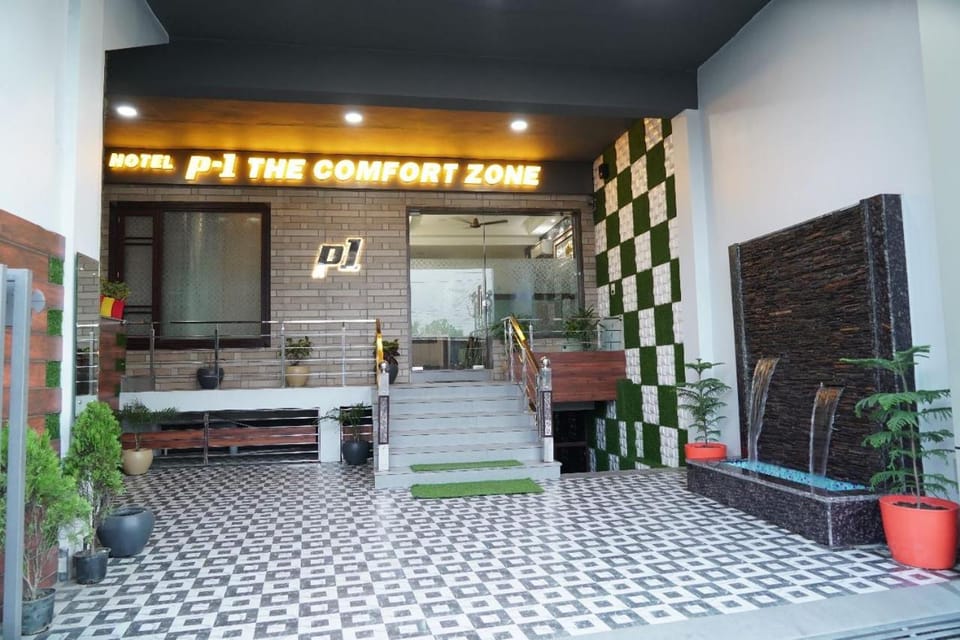Hotel P1 The Comfort Zone Hotel in Punjab, India