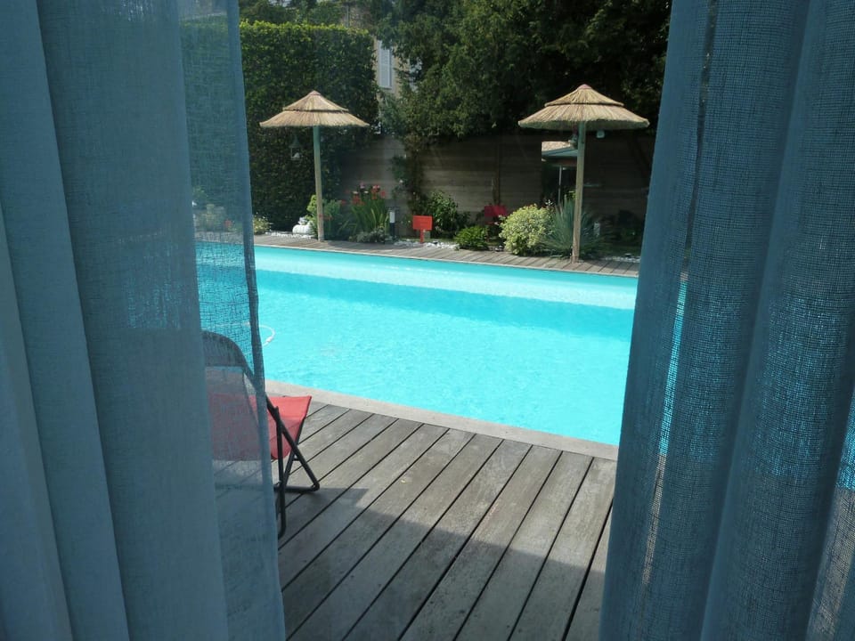 La Villa du Parc Bed and Breakfast in La Rochelle