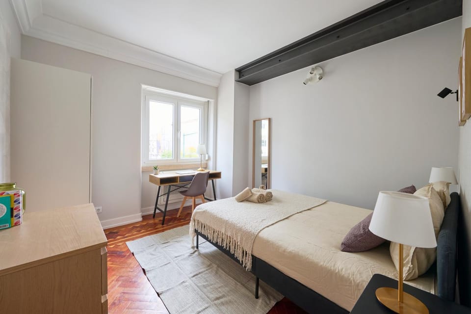 Luminous Apartment in Lisbon Bed and Breakfast in Lisbon