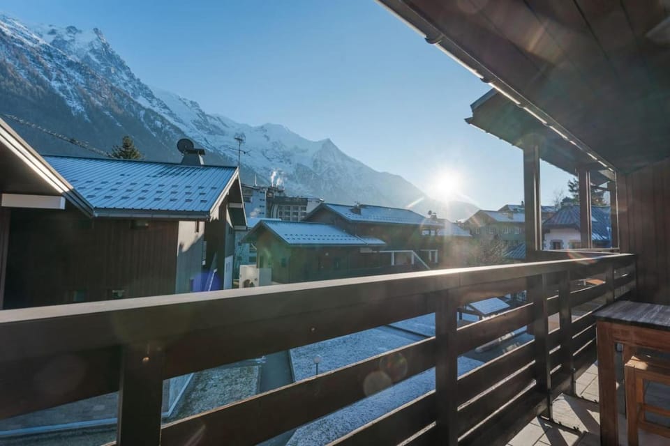 Sonnailles- Cosy 1CH 4pax Hypercentre Balcon Parking Apartment in Chamonix