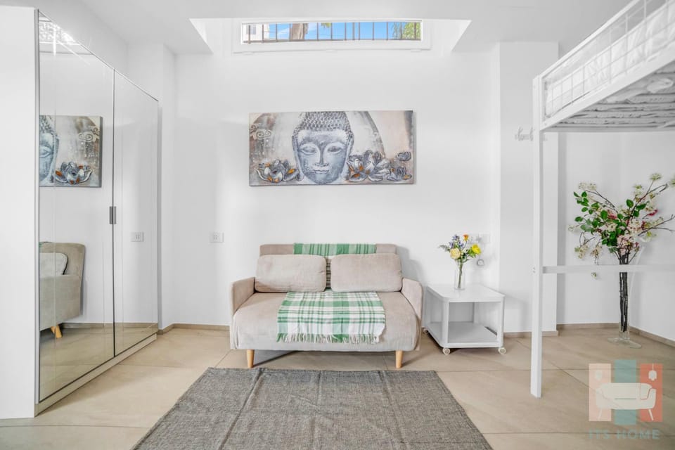 ZU12 Bright & Spacious apartment in Milan - Your Perfect Stay Apartment in Milan