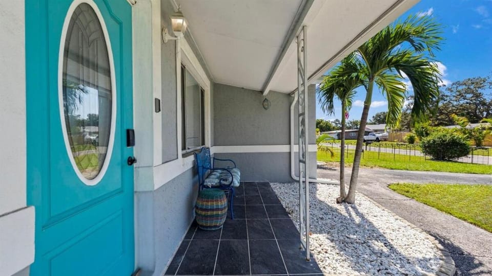 Family Fun Getaway with Pool, Game Room, Shuffleboard House in Seminole