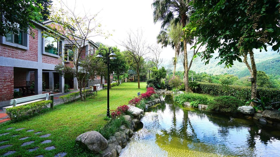 Red Brick Villas Bed and Breakfast in Taiwan, Province of China