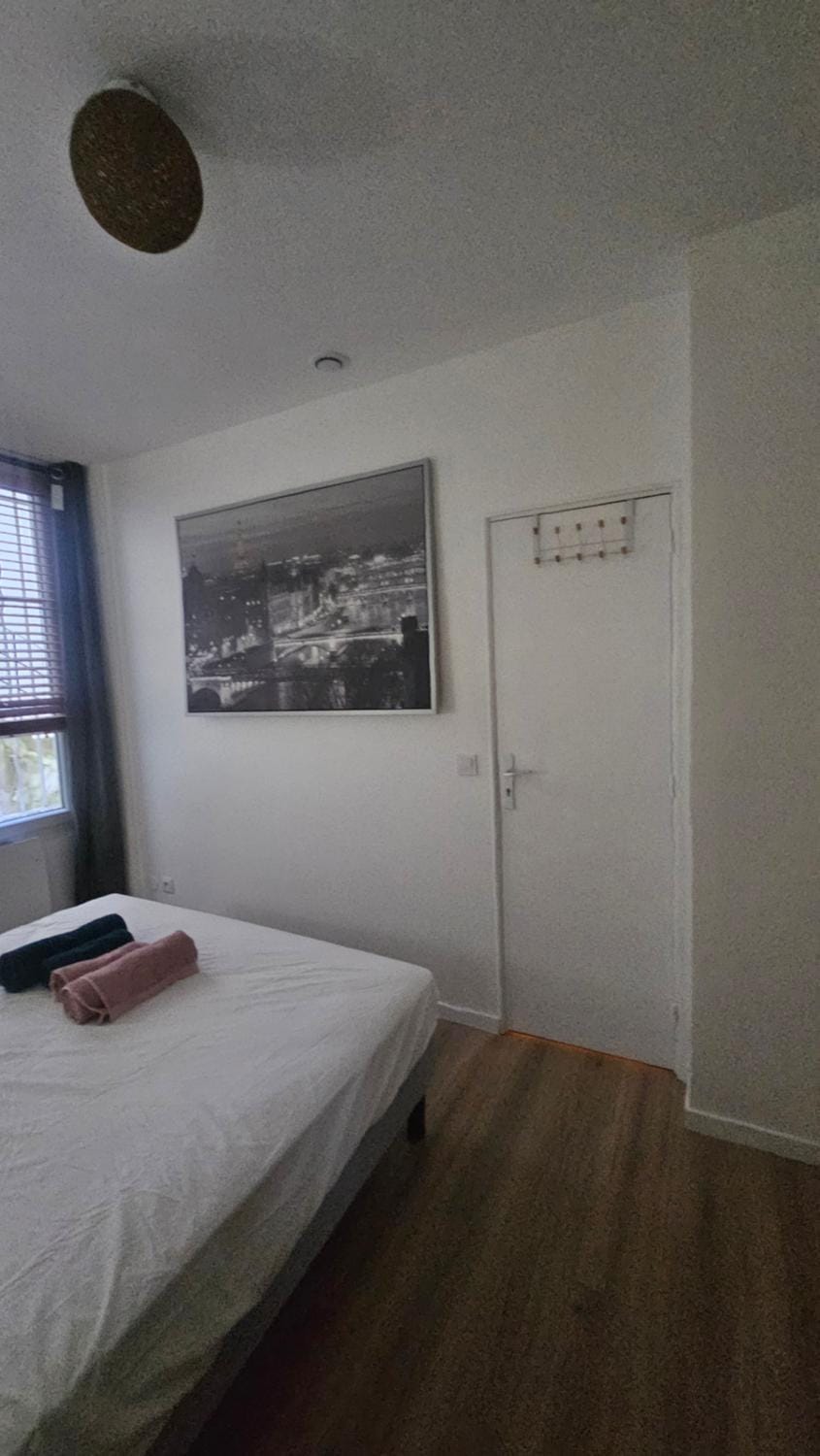 Quatro rue du Théâtre Apartment in Paris