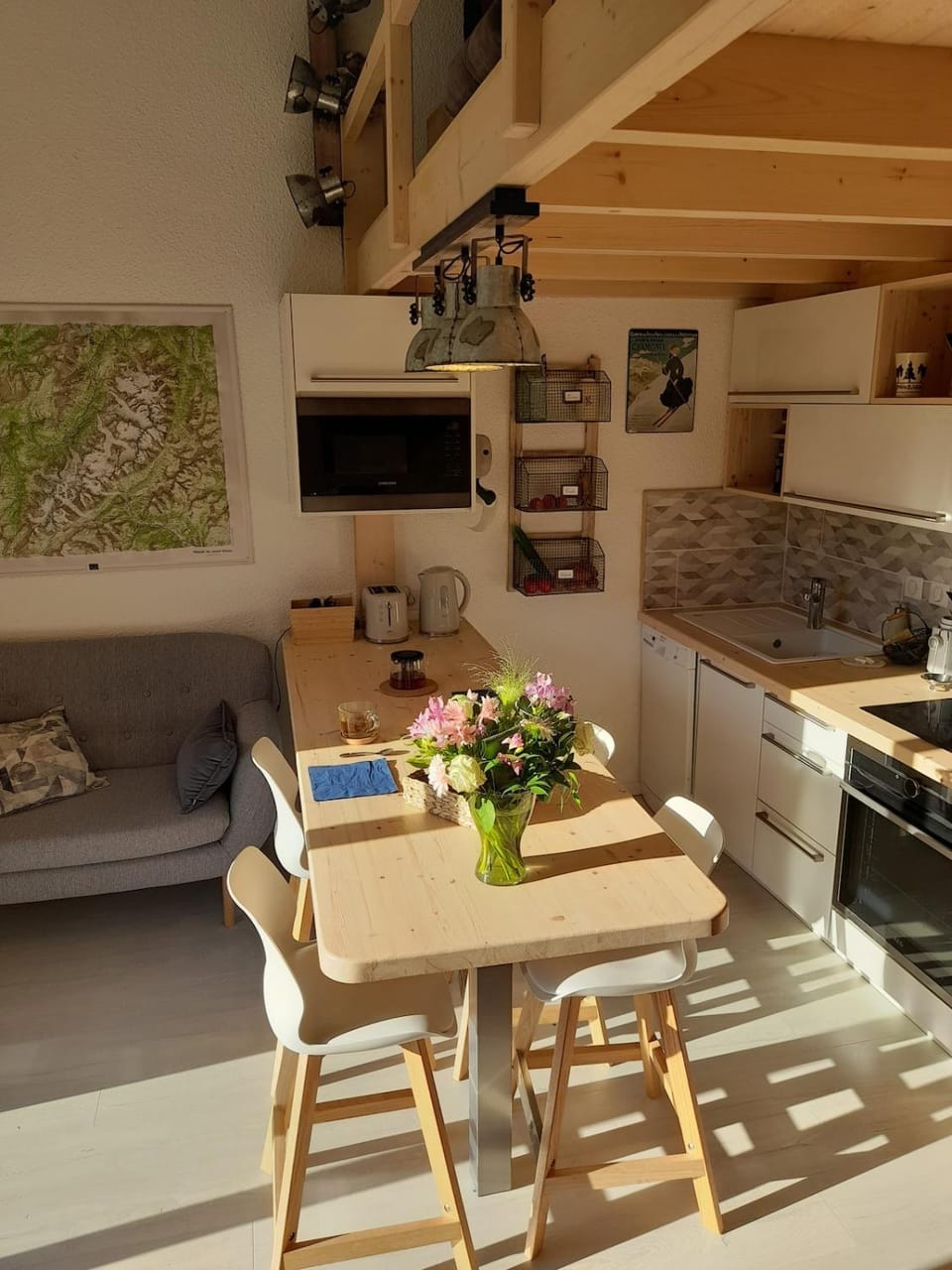 Chalet mitoyen au calme - rez-de-jardin - parking Apartment in Les Houches
