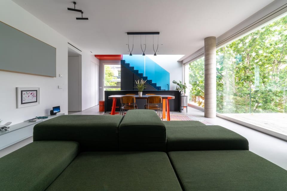 Luxury Penthouse, Exclusive Design & Private Garage Apartment in Milan