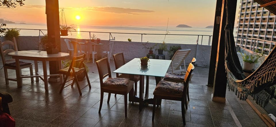 Natural landscape, Balcony/Terrace, Dining area, Sea view, Sunrise