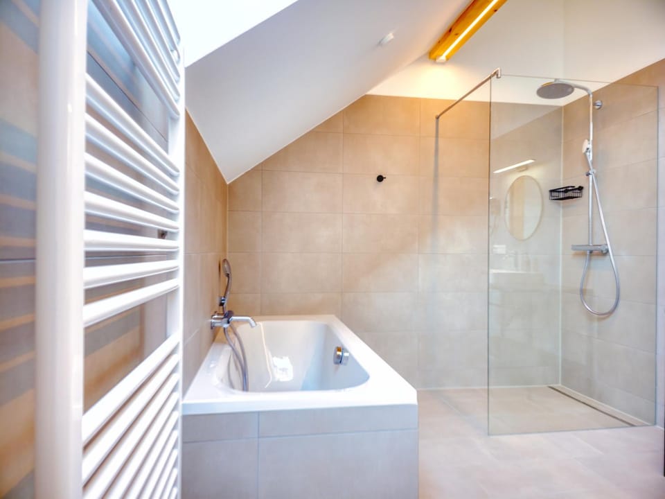 Shower, Bathroom, Bath