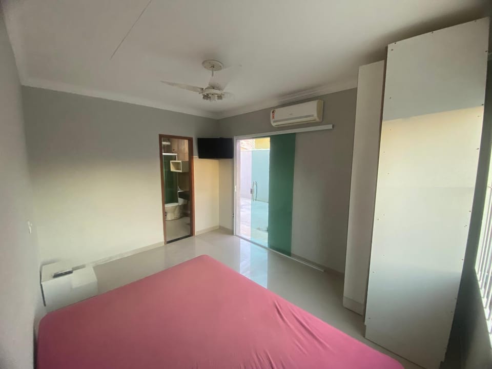 Suíte com entrada independente, garagem e área de churrasqueira Apartment in Saquarema