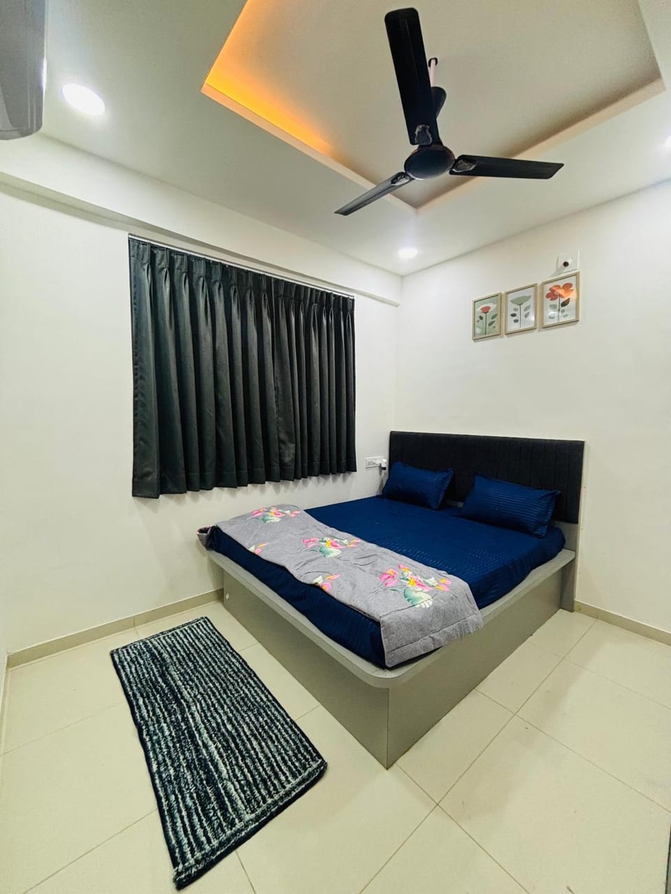 2bhk penthouse with open tarace Apartment in Vadodara