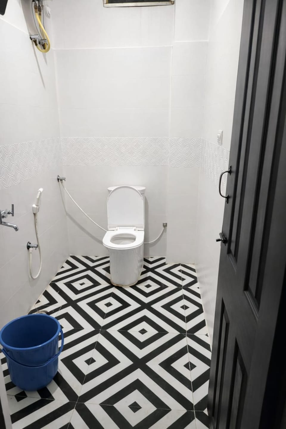 VISTA Studios & Suites - Suncity Apartment in Hyderabad