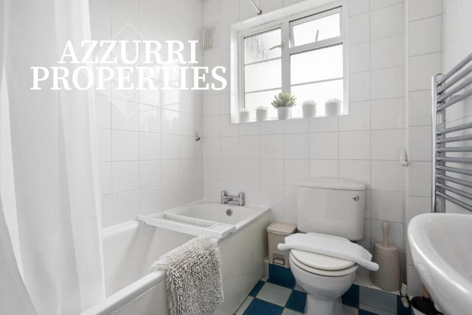 Shower, Bathroom, Bath, towels