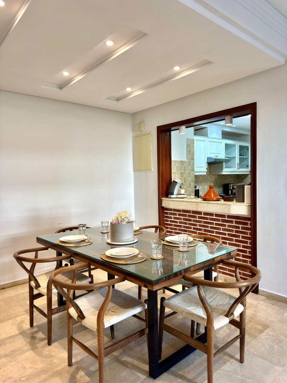 Luxurious Marina Agadir, Swimming Pool & Beach on Foot Apartment in Agadir