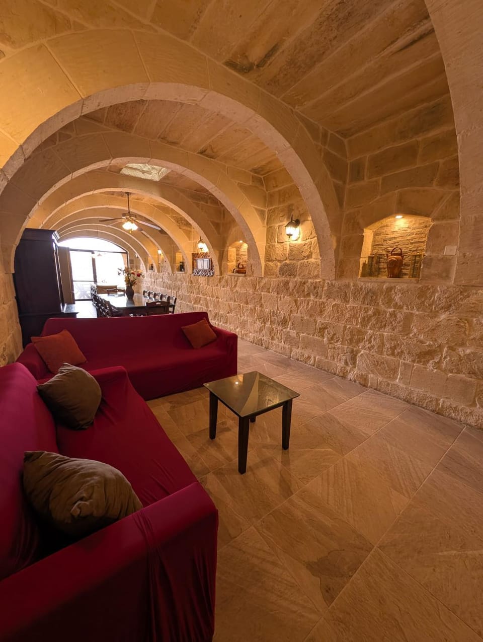 Communal lounge/ TV room