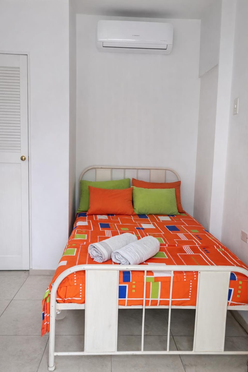 MaosFlast-Habitacion Estandar Plus Vacation rental in Cartagena