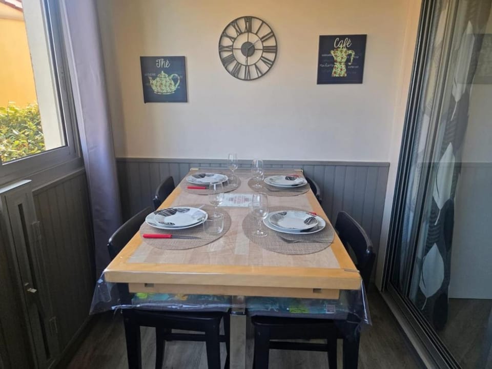 Front de mer, WIFI, CLIM, joli appt 4p Apartment in Le Barcarès